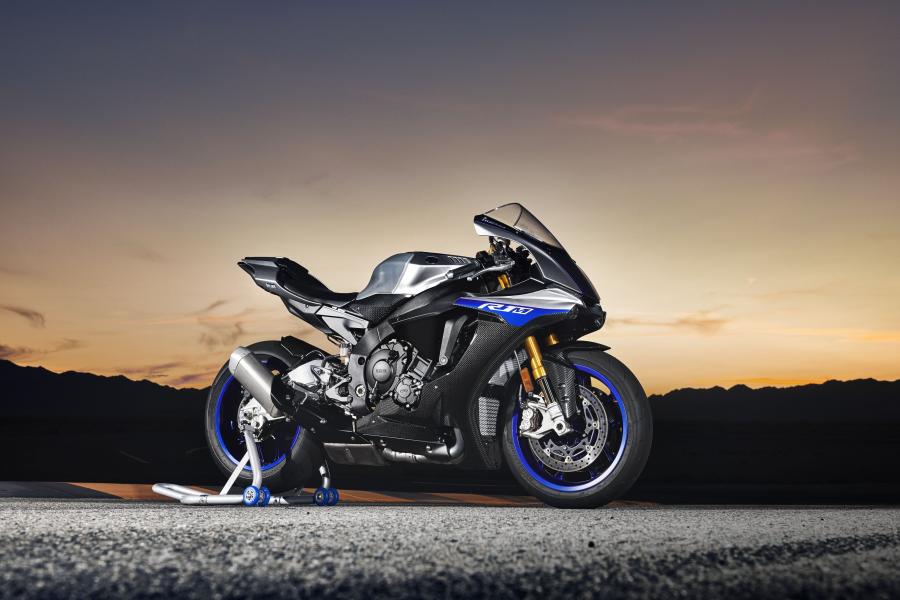 Yamaha YZF-R1M